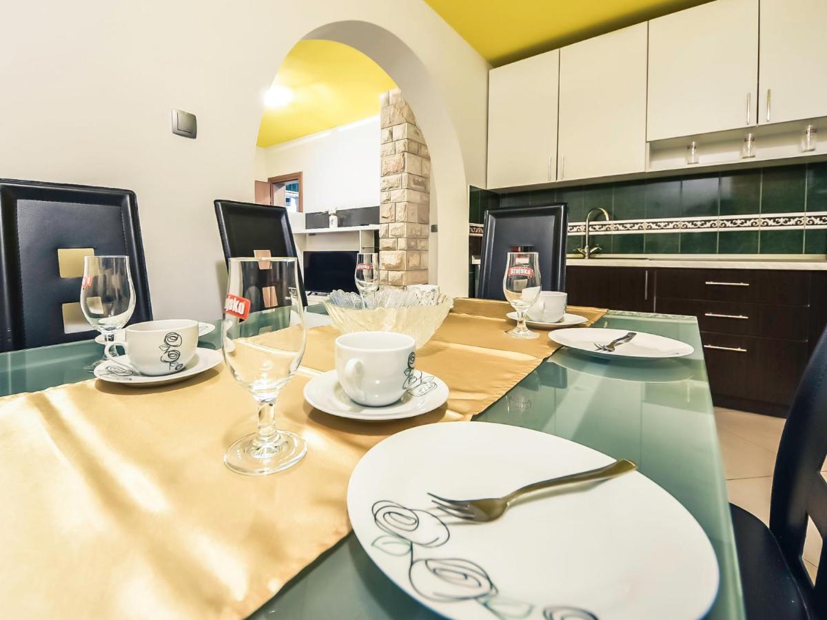 Apartment Anic-2 By Interhome Eksteriør bilde